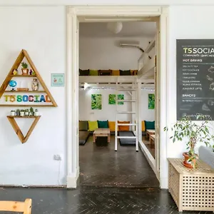 Auberge de jeunesse T5 Social, Bucarest