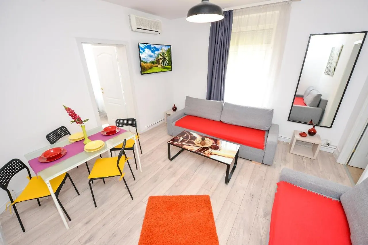 Unirii Square Old Town Apartments Bucharest Romania